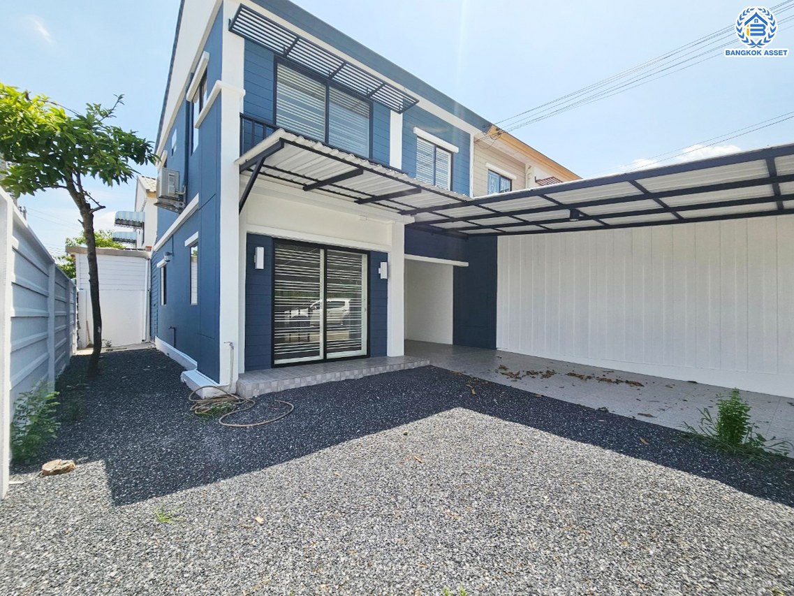 *****ทาวน์เฮ้าส์มือสองนนทบุรี โครงการ พฤกษา54 วงแหวนฯ-คลองถนน หลังมุม เนื้อที่มากถึง 28.70 ตร.ว. พื้นที่ใช้สอย 115 ตร.ม. ฟังก์ชัน 3 ห้องนอน 2 ห้องน้ำ 1 ที่จอดรถ แถมฟรี! เครื่องปรับอากาศ บนทำเลใกล้รถไฟฟ้าสายม่วง "สถานีคลองบางไผ่" เพียง 15 นาที เชื่อมต่อ ถนนกาญจนาภิเษก, ถนนรัตนาธิเบศร์ จองเลย!