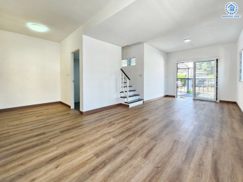 *****ทาวน์เฮ้าส์มือสองนนทบุรี โครงการ พฤกษา54 วงแหวนฯ-คลองถนน หลังมุม เนื้อที่มากถึง 28.70 ตร.ว. พื้นที่ใช้สอย 115 ตร.ม. ฟังก์ชัน 3 ห้องนอน 2 ห้องน้ำ 1 ที่จอดรถ แถมฟรี! เครื่องปรับอากาศ บนทำเลใกล้รถไฟฟ้าสายม่วง "สถานีคลองบางไผ่" เพียง 15 นาที เชื่อมต่อ ถนนกาญจนาภิเษก, ถนนรัตนาธิเบศร์ จองเลย!