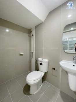 *****ทาวน์เฮ้าส์มือสองย่านนนทบุรี โครงการ ชวนชื่นทาวน์ กาญจนาฯ-บางใหญ่ เนื้อที่กว้างขวางถึง 18.50 ตร.ว. ฟังก์ชันจัดเต็มถึง 3 ห้องนอน 2 ห้องน้ำ บ้านสภาพดี พร้อมอยู่ บนทำเลยอดเยี่ยมเชื่อมต่อ ถนนกาญจนาภิเษก, ถนนรัตนาธิเบศร์ ใกล้รถไฟฟ้าสายสีม่วง "สถานีคลองบางไผ่" ใกล้จุดขึ้นทางด่วน "ศรีรัช" และ ใกล้เซ็นทรัลเวสต์เกต