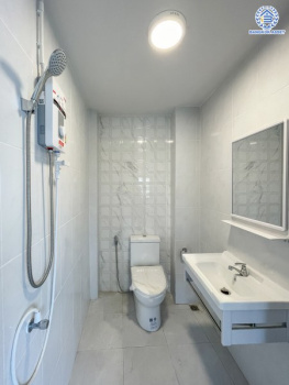 *****ทาวน์เฮ้าส์มือสองนนทบุรี โครงการ กฤษดานคร10 รัตนาธิเบศร์ หลังริม เนื้อที่ดิน 29.00 ตร.ว. ฟังก์ชัน 3 ห้องนอน 3 ห้องน้ำ บนทำเลติด ถนนรัตนาธิเบศร์ ใกล้รถไฟฟ้าสายสีม่วง "สถานีสามแยกบางใหญ่" ใกล้จุดขึ้นทางด่วน "ศรีรัช" และใกล้เซ็นทรัลเวสต์เกต จองเลย!