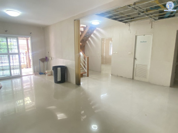 *****บ้านเดี่ยวมือสองนนทบุรี โครงการ พฤกษาวิลเลจ11 รัตนาธิเบศร์ เนื้อที่กว้างถึง 50.10 ตร.ว. ฟังก์ชัน 4 ห้องนอน 2 ห้องน้ำ 1 ที่จอดรถ แถมฟรี! เครื่องปรับอากาศ บนทำเลดี เดินทางสะดวก เชื่อมต่อถนนรัตนาธิเบศร์ และถนนราชพฤกษ์ ใกล้รถไฟฟ้าสายสีม่วง "สถานีบางรักน้อยท่าอิฐ" จองเลย!