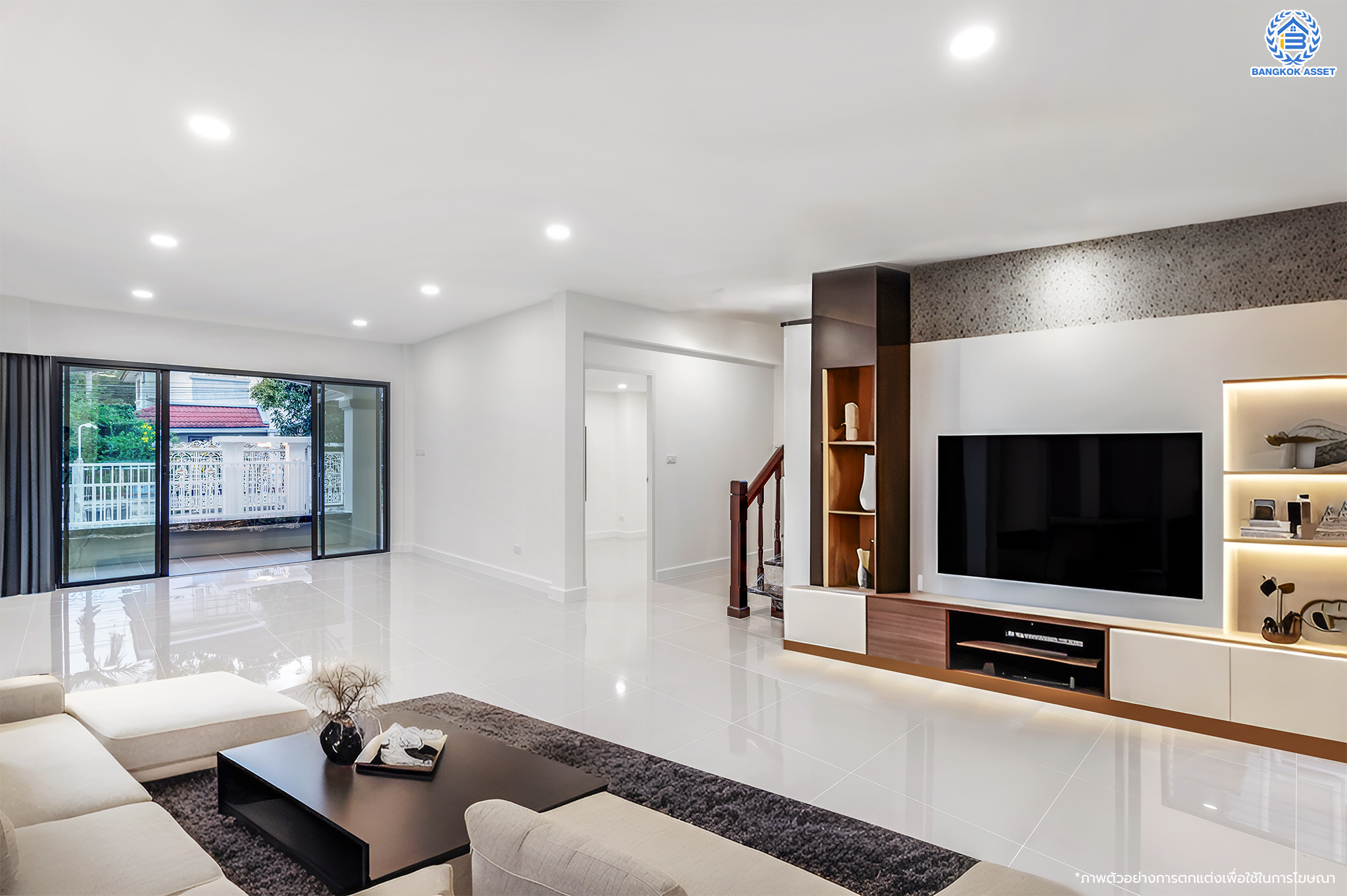 บ้านมือสองตกแต่งใหม่ คุณภาพแบรนด์ LH โครงการ ชลลดา บางบัวทอง เนื้อที่ 76 ตร.ว. พื้นที่ใช้สอย 230.18 ตร.ม. ตกแต่งหรูหรา ฟังก์ชันจัดเต็ม 3 ห้องนอน 2 ห้องน้ำ 1 ห้องอเนกประสงค์ จอดรถได้ 2 คัน พร้อม Facilities ครบ! บนทำเลคุณภาพ เชื่อมต่อได้หลายเส้นทาง ใกล้เซ็นทรัลเวสต์เกต และรถไฟฟ้าสายสีม่วง "สถานีบางพลู"