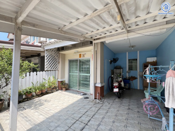 *****ทาวน์เฮ้าส์มือสอง โครงการ พฤกษาวิลล์22 พระราม5-2 เนื้อที่กว้าง 18.30 ตร.ว. พื้นที่ใช้สอย 95 ตร.ม. ฟังก์ชัน 3 ห้องนอน 2 ห้องน้ำ 1 ที่จอดรถ พร้อมเข้าอยู่ได้ทันที ตั้งบนทำเลดี เชื่อมต่อถนนบางกรวย-ไทรน้อย ถนนนครอินทร์ ถนนราชพฤกษ์ ใกล้รถไฟฟ้าสายสีม่วง "สถานีแยกติวานนท์" และจุดขึ้นทางด่วน "พระราม7"