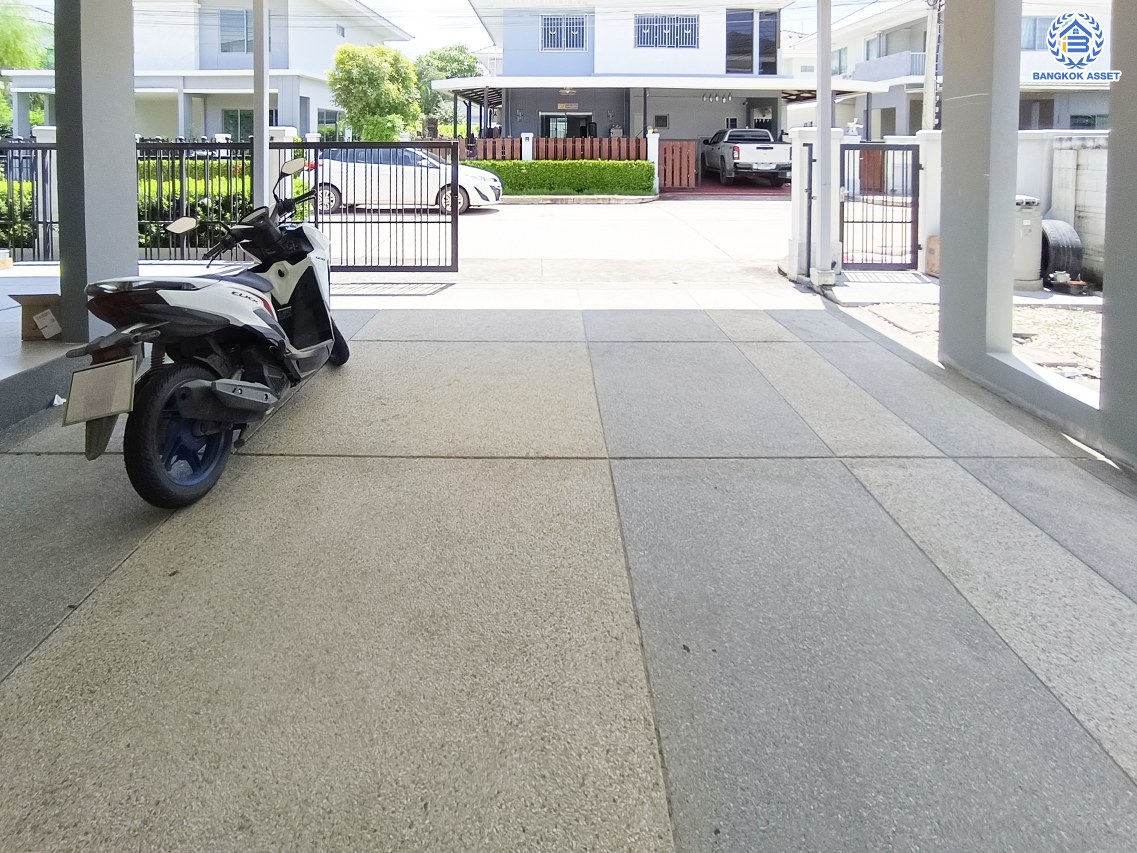 *****บ้านเดี่ยวมือสองนนทบุรี โครงการ เพอร์เฟคเพลส แจ้งวัฒนะ2 เนื้อที่กว้าง 56.60 ตร.ว. พื้นที่ใช้สอย 160 ตร.ม. ฟังก์ชัน 4 ห้องนอน 3 ห้องน้ำ 2 ที่จอดรถ บนทำเลแห่งการเดินทาง เชื่อมต่อถนนแจ้งวัฒนะ, ถนนชัยพฤกษ์, ถนนติวานนท์ และทางด่วน "ศรีสมาน" จองเลย!