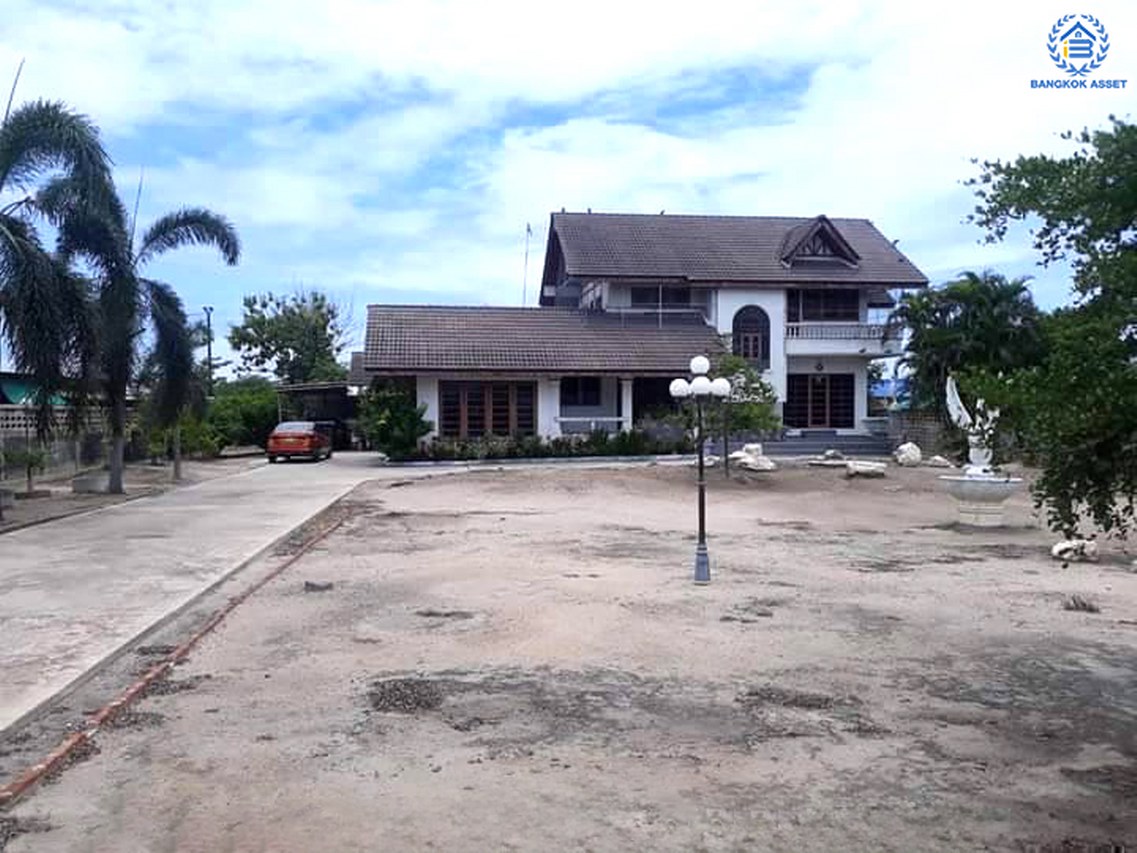 *****บ้านเดี่ยวมือสองนครปฐม โครงการ บ้านเดี่ยวสร้างเอง บางเลน เนื้อที่ 800 ตร.ว. พื้นที่ใช้สอย 200 ตร.ม. ฟังก์ชัน 5 ห้องนอน 3 ห้องน้ำ 4 ที่จอดรถ แถมฟรี! เครื่องปรับอากาศ 7 เครื่อง บนทำเลเดินทางสะดวก เชื่อมต่อถนนบางเลน ดอนตูม, ถนนปทุมธานี-บางเลน จองเลย!