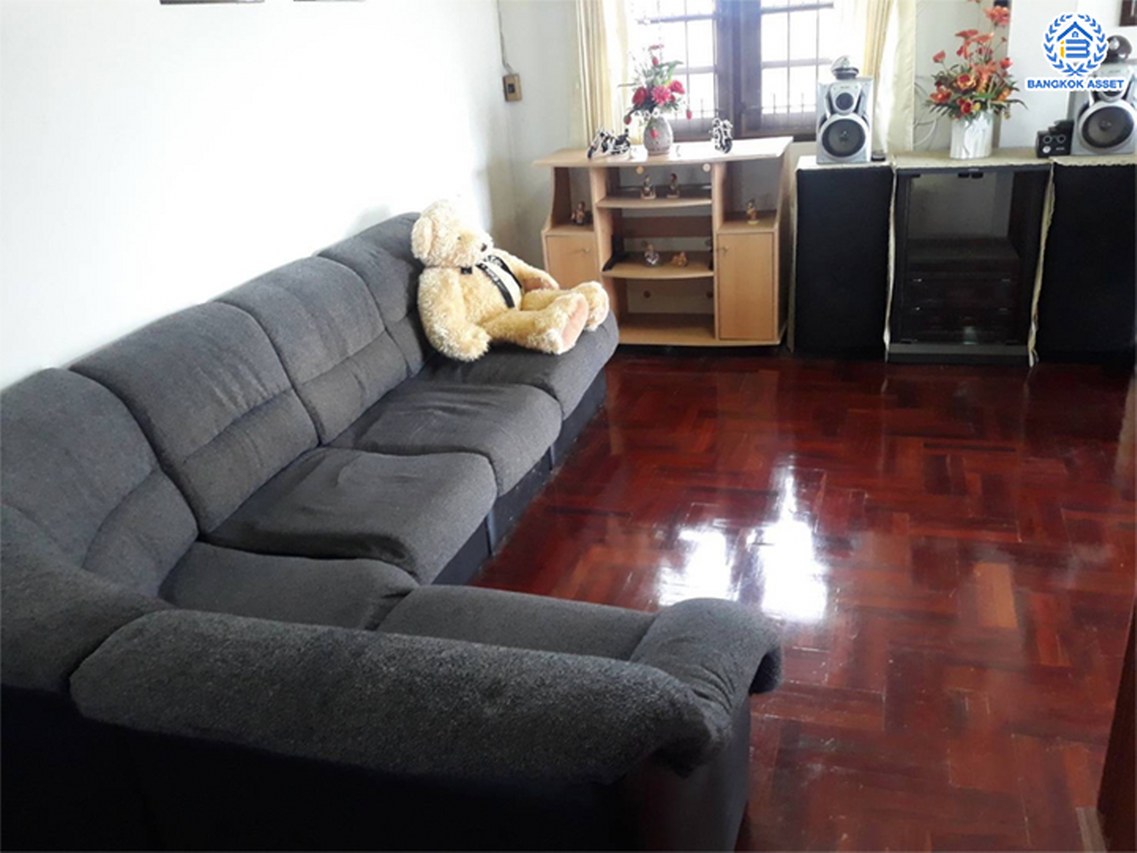 *****บ้านเดี่ยวมือสองนครปฐม โครงการ บ้านเดี่ยวสร้างเอง บางเลน เนื้อที่ 800 ตร.ว. พื้นที่ใช้สอย 200 ตร.ม. ฟังก์ชัน 5 ห้องนอน 3 ห้องน้ำ 4 ที่จอดรถ แถมฟรี! เครื่องปรับอากาศ 7 เครื่อง บนทำเลเดินทางสะดวก เชื่อมต่อถนนบางเลน ดอนตูม, ถนนปทุมธานี-บางเลน จองเลย!