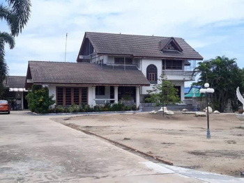 *****บ้านเดี่ยวมือสองนครปฐม โครงการ บ้านเดี่ยวสร้างเอง บางเลน เนื้อที่ 800 ตร.ว. พื้นที่ใช้สอย 200 ตร.ม. ฟังก์ชัน 5 ห้องนอน 3 ห้องน้ำ 4 ที่จอดรถ แถมฟรี! เครื่องปรับอากาศ 7 เครื่อง บนทำเลเดินทางสะดวก เชื่อมต่อถนนบางเลน ดอนตูม, ถนนปทุมธานี-บางเลน จองเลย!