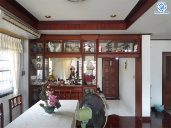 *****บ้านเดี่ยวมือสองนครปฐม โครงการ บ้านเดี่ยวสร้างเอง บางเลน เนื้อที่ 800 ตร.ว. พื้นที่ใช้สอย 200 ตร.ม. ฟังก์ชัน 5 ห้องนอน 3 ห้องน้ำ 4 ที่จอดรถ แถมฟรี! เครื่องปรับอากาศ 7 เครื่อง บนทำเลเดินทางสะดวก เชื่อมต่อถนนบางเลน ดอนตูม, ถนนปทุมธานี-บางเลน จองเลย!