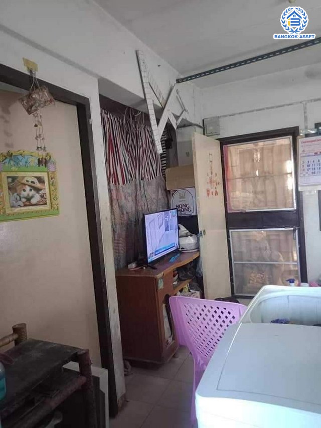 *****คอนโดมิเนียมมือสองปทุมธานี โครงการ เอื้ออาทร ลาดหลุมแก้ว พื้นที่ใช้สอยกว้างถึง 33.42 ตร.ม. ฟังก์ชัน 2 ห้องนอน 1 ห้องน้ำ บนทำเลเดินทางสะดวก เชื่อมต่อถนนปทุมธานี-ลาดหลุมแก้ว, ถนนปทุมธานี-บางเลน และจุดขึ้นทางด่วน "ปทุมธานี-ลาดหลุมแก้ว"