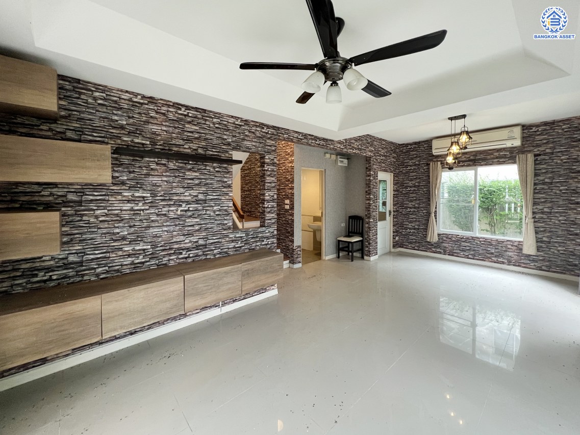 *****บ้านเดี่ยวมือสองนนทบุรี โครงการ พฤกษ์ลดา1 วงแหวน-รัตนาธิเบศร์ จาก L&H เนื้อที่ 60 ตร.ว. ฟังก์ชัน 3 ห้องนอน 2 ห้องน้ำ 2 ที่จอดรถ แถมฟรี! เครื่องปรับอากาศ โครงการบนทำเลเดินทางสะดวก เชื่อมต่อถนนบางกรวย-ไทรน้อย ถนนคลองถนน ถนนกาญจนาภิเษก ใกล้รถไฟฟ้าสายสีม่วง "สถานีคลองบางไผ่"