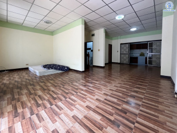 *****ทาวน์เฮ้าส์มือสองนนทบุรี โครงการ ซื่อตรง รัตนาธิเบศร์ เนื้อที่ 26 ตร.ว. พื้นที่ใช้สอย 130 ตร.ม. ฟังก์ชัน 3 ห้องนอน 2 ห้องน้ำ 1 ที่จอดรถ บนทำเลดีเชื่อมต่อถนนรัตนาธิเบศร์ ถนนราชพฤกษ์ ใกล้รถไฟฟ้าสายสีม่วง "สถานีไทรม้า" และจุดขึ้นทางด่วน "งามวงศ์วาน" พร้อมเข้าอยู่