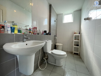 *****ทาวน์เฮ้าส์มือสองนนทบุรี โครงการ อารียา เดอะคัลเลอร์ กาญจนาภิเษก-ราชพฤกษ์2 เฟส7 เนื้อที่กว้างถึง 26.20 ตร.ว. พื้นที่ใช้สอย 120 ตร.ม. ฟังก์ชัน 3 ห้องนอน 2 ห้องน้ำ 1 ที่จอดรถ บนทำเลเดินทางสะดวก เชื่อมต่อ ถนนบางกรวย-ไทรน้อย, ถนนกาญจนาภิเษก