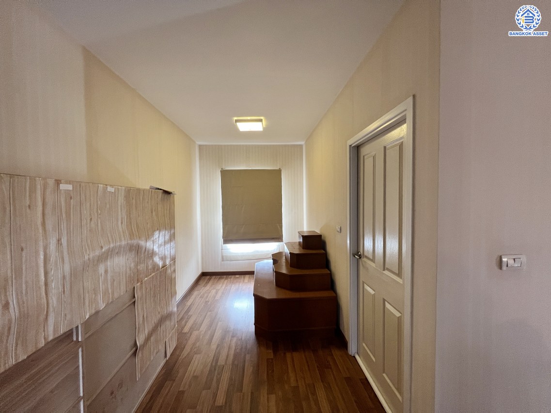 *****บ้านเดี่ยวมือสอง โครงการ เดอะแพลนท์ บางแค เนื้อที่ 60.70 ตร.ว. พื้นที่ใช้สอย 170 ตร.ม. ฟังก์ชัน 3 ห้องนอน 3 ห้องน้ำ 2 ที่จอดรถ พร้อมเข้าอยู่ โครงการบนทำเลเดินทางสะดวก เชื่อมต่อถนนกาญจนาภิเษก ถนนเพชรเกษม ถนนพุทธมณฑลสาย1 ใกล้ห้างสรรพสินค้า เดอะมอลล์ไลฟ์สโตร์ บางแค