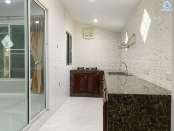 *****บ้านแฝดบ้านมือสอง โครงการ ธนาสิริ ปิ่นเกล้า-ราชพฤกษ์ หลังริม เนื้อที่ 43.20 ตร.ว. พื้นที่ใช้สอย 160 ตร.ม. 3 ห้องนอน 3 ห้องน้ำ 1 ที่จอดรถ บนทำเลติด ถนนราชพฤกษ์ ใกล้รถไฟฟ้าสายสีม่วง "สถานีบางรักน้อยท่าอิฐ" และจุดขึ้นทางด่วน "กาญจนาภิเษก"