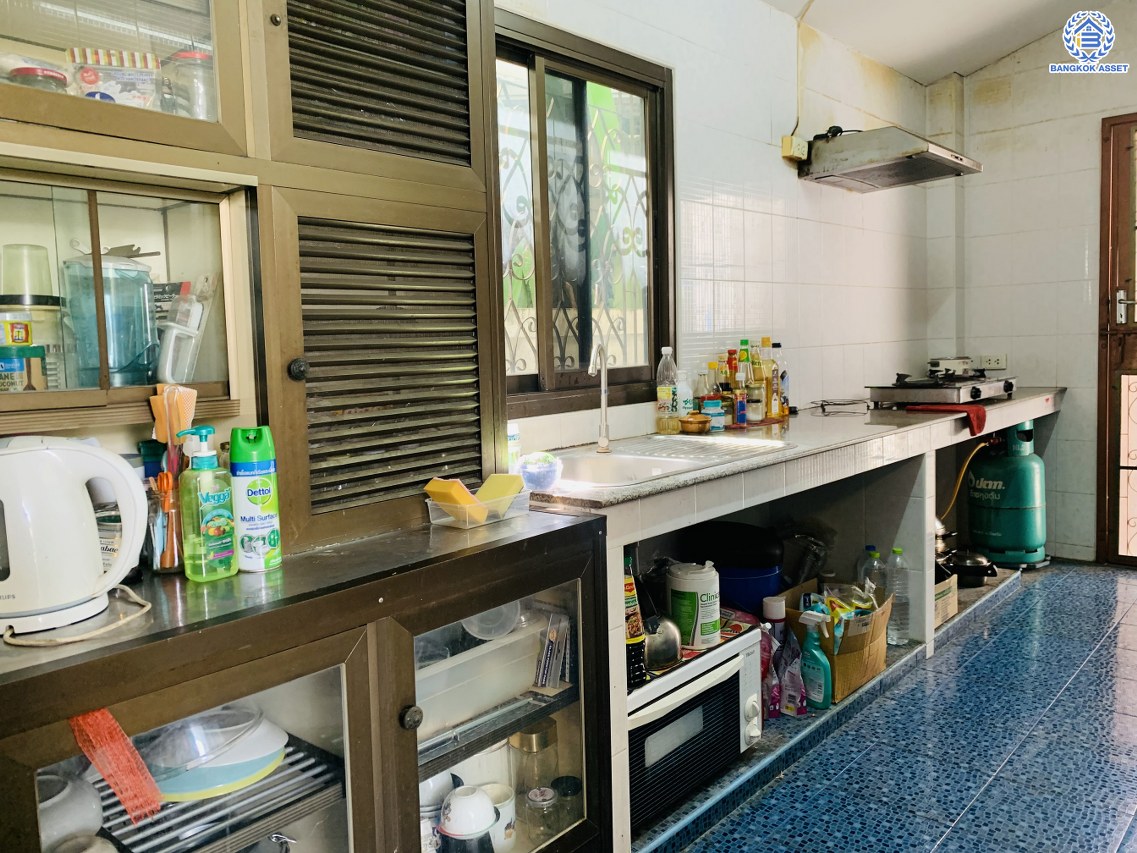 *****บ้านเดี่ยวมือสอง โครงการ ศุภาลัย ออร์คิด ปาร์ค2 กาญจนาภิเษก เนื้อที่ 69.60 ตร.ว. พื้นที่ใช้สอย 200 ตร.ม. ฟังก์ชัน 4 ห้องนอน 3 ห้องน้ำ 2 ที่จอดรถ แถมฟรี! เครื่องปรับอากาศ เครื่องทำน้ำอุ่น การเดินทางสะดวก เชื่อมต่อถนนราชพฤกษ์ ถนนบรมราชชนนี ถนนจรัญสนิทวงศ์ ใกล้รถไฟฟ้าสายสีน้ำเงิน "สถานีหลักสอง" และจุดขึ้นทางด่วน "ศรีรัช"