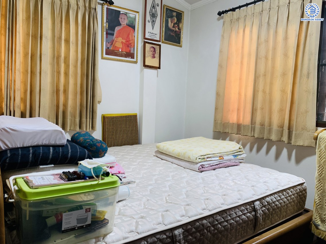 *****บ้านเดี่ยวมือสอง โครงการ ศุภาลัย ออร์คิด ปาร์ค2 กาญจนาภิเษก เนื้อที่ 69.60 ตร.ว. พื้นที่ใช้สอย 200 ตร.ม. ฟังก์ชัน 4 ห้องนอน 3 ห้องน้ำ 2 ที่จอดรถ แถมฟรี! เครื่องปรับอากาศ เครื่องทำน้ำอุ่น การเดินทางสะดวก เชื่อมต่อถนนราชพฤกษ์ ถนนบรมราชชนนี ถนนจรัญสนิทวงศ์ ใกล้รถไฟฟ้าสายสีน้ำเงิน "สถานีหลักสอง" และจุดขึ้นทางด่วน "ศรีรัช"