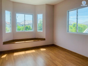 *****บ้านเดี่ยวมือสอง โครงการ ชวนชื่นแกรนด์ เอกชัย-บางบอน เนื้อที่ 100 ตร.ว. ฟังก์ชัน 4 ห้องนอน 4 ห้องน้ำ 2 ที่จอดรถ เนื้อที่ 100 ตร.ว. พื้นที่ใช้สอย 168 ตร.ม. แถมฟรี เครื่องปรับอากาศ 5 เครื่อง โครงการบนทำเลดี เชื่อมต่อถนนเอกชัย ถนนพระราม2 ใกล้รถไฟฟ้าสายสีน้ำเงิน "สถานีสถานีหลักสอง" และจุดขึ้นทางด่วน "กาญจนาภิเษก"