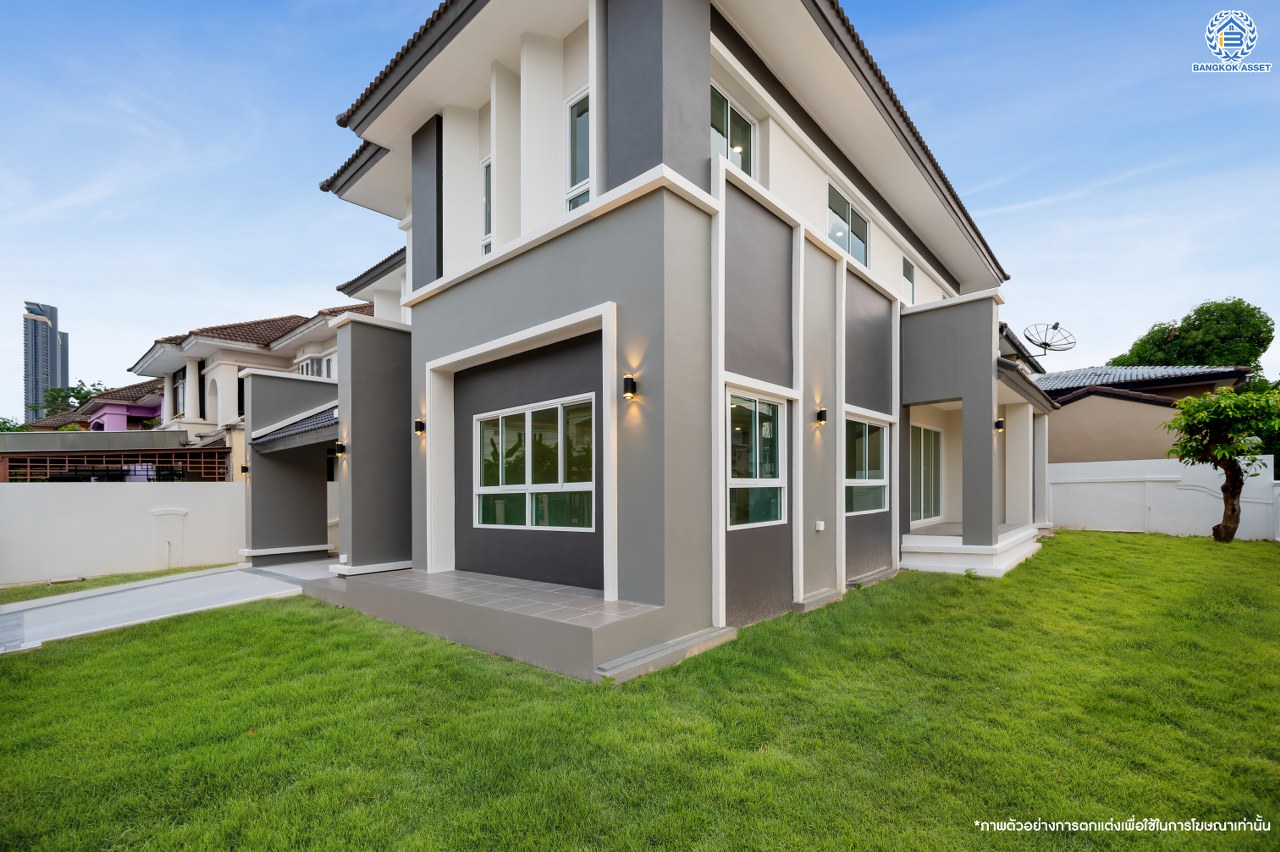 บ้านมือสองตกแต่งใหม่ โครงการ ลัดดารมย์ รัตนาธิเบศร์ หลังมุม จากแบรนด์ Q House เนื้อที่ 98.40 ตร.ว. พื้นที่ใช้สอย 322.2 ตร.ม. ฟังก์ชัน 4 ห้องนอน 4 ห้องน้ำ จอดรถได้ 2 คัน บนทำเลที่ดีที่สุด เชื่อมต่อ ถนนรัตนาธิเบศร์ และ ถนนราชพฤกษ์ ใจกลาง 2 เซ็นทรัลฯ ทั้งเซ็นทรัลรัตนาธิเบศร์, เซ็นทรัลเวสต์เกต และ ใกล้รถไฟฟ้าสายสีม่วง "สถานีไทรม้า"...