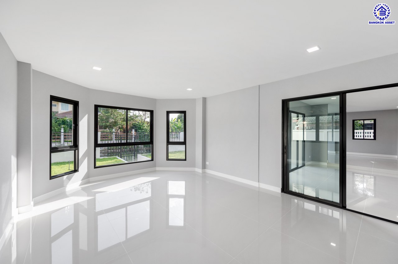 บ้านมือสองตกแต่งใหม่ โครงการ เมืองเอก โครงการ6 (River Ville Donmueang) เนื้อที่ 200 ตร.ว. พื้นที่ใช้สอย 508.49 ตร.ม. ฟังก์ชัน 3 ห้องนอน 3 ห้องน้ำ จอดรถได้ 3 คัน บนทำเลศักยภาพเชื่อมต่อถนนวิภาวดี-รังสิต ถนนพหลโยธิน ถนนรามอินทรา ใกล้รถไฟฟ้าสายสีแดง "สถานีหลัหก" และจุดขึ้นทางด่วน "อุตราภิมุข"...