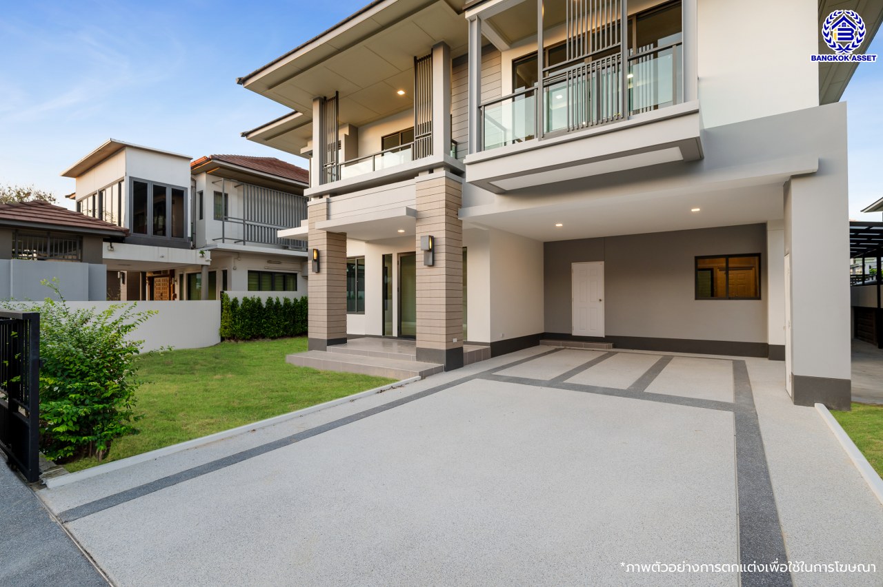 บ้านมือสองตกแต่งใหม่ โครงการ เศรษฐสิริ ชัยพฤกษ์-แจ้งวัฒนะ บนเนื้อที่ 87.70 ตร.ว. พื้นที่ใช้สอย 335.76 ตร.ม. ฟังก์ชัน 4 ห้องนอน 4 ห้องน้ำ 1 ห้องแม่บ้าน 2 ที่จอดรถ การันตีคุณภาพจากแบรนด์ "แสนสิริ" บนทำเลศักยภาพเดินทางสะดวก ติดถนนชัยพฤกษ์ เชื่อมต่อถนนราชพฤกษ์ ถนนแจ้งวัฒนะ ใกล้รถไฟฟ้าสายสีชมพู "สถานีปากเกร็ด" และจุดขึ้นทางด่วน "ศรีรัช"