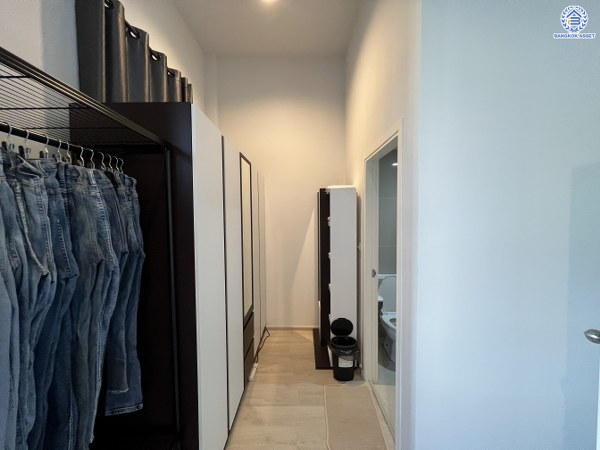 *****ทาวน์เฮ้าส์มือสองนนทบุรี โครงการ ชวนชื่นทาวน์ ชัยพฤกษ์-แจ้งวัฒนะ เนื้อที่ 22.50 ตร.ว. พื้นที่ใช้สอย 106.59 ตร.ม. ฟังก์ชัน 3 ห้องนอน 3 ห้องน้ำ 2 ที่จอดรถ บนทำเลแห่งการเดินทาง เชื่อมต่อหลายเส้นทาง ได้แก่ ถนนแจ้งวัฒนะ, ถนนชัยพฤกษ์, ถนนราชพฤกษ์, ถนนกาญจนาภิเษก ใกล้จุดขึ้นทางด่วน "แจ้งวัฒนะ" และเซ็นทรัล เวสต์เกต