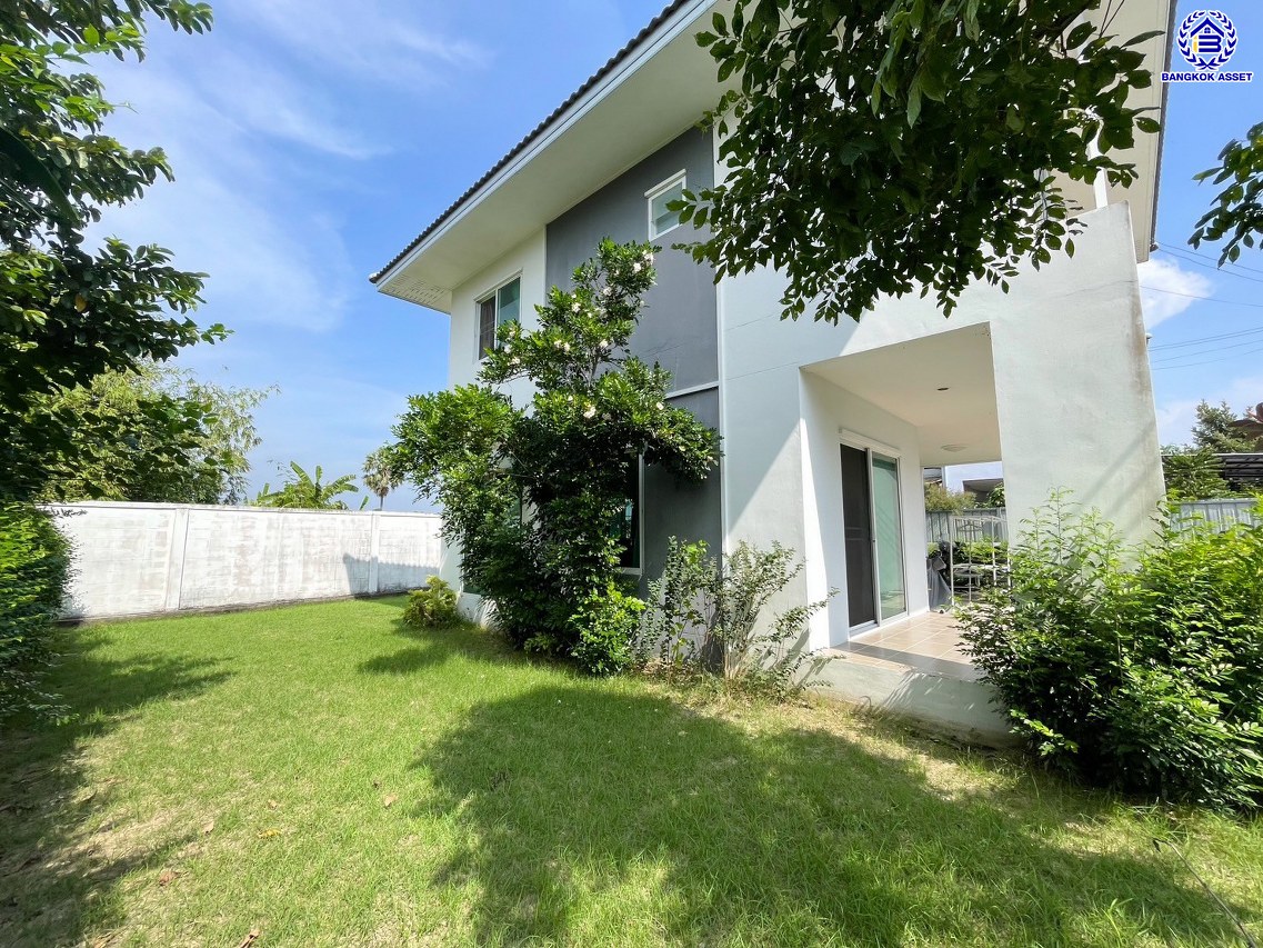 *****บ้านเดี่ยวมือสองปทุมธานี โครงการ ภัทรีดา อเวนิว ปทุมธานี-สามโคก เนื้อที่ 70 ตร.ว. พื้นที่ใช้สอย 124 ตร.ม. ฟังก์ชัน 3 ห้องนอน 2 ห้องน้ำ 1 ที่จอดรถ แถมฟรี เครื่องปรับอากาศ และ เครื่องทำน้ำอุ่น บนทำเลเดินทางสะดวก เชื่อมต่อถนนปทุมธานี-สามโคก-เสนา, ถนนรังสิต-ปทุมธานี, ถนนสะพานปทุมธานี1 และใกล้จุดขึ้นทางด่วน "อุดรรัถยา"