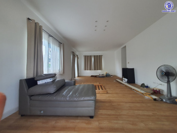 *****บ้านเดี่ยวมือสองปทุมธานี โครงการ เลค ฟอเรสต์ เพอร์เฟค เพลส ราชพฤกษ์ เนื้อที่ 60.00 ตร.ว. พื้นที่ใช้สอย 143 ตร.ม. ฟังก์ชัน 3 ห้องนอน 3 ห้องน้ำ 2 ที่จอดรถ บนทำเลเชื่อมต่อ ถนนราชพฤกษ์ ถนน345 ถนนติวานนท์ ใกล้จุดขึ้นทางด่วน "ศรีสมาน" และ ใกล้จุดขึ้นทางด่วนแจ้งวัฒนะ