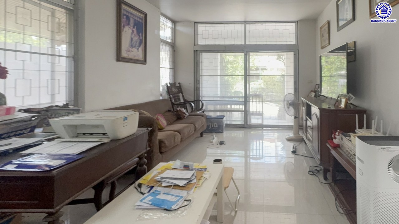 *****บ้านเดี่ยวมือสองย่านนนทบุรี โครงการ โฮมเพลส รัตนาธิเบศร์ หลังริม เนื้อที่ 57 ตร.ว. พื้นที่ใช้สอย 179 ตร.ม. ฟังก์ชัน 4 ห้องนอน 3 ห้องน้ำ 1 ที่จอดรถ แถมฟรี เครื่องปรับอากาศ บนทำเลศักยภาพ ติดถนนรัตนาธิเบศร์ ใกล้รถไฟฟ้าสายสีม่วง "สถานีบางพลู" จองเลย!