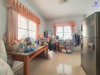 *****บ้านเดี่ยวมือสองนนทบุรี โครงการ บุรีรมย์ วงแหวนฯ-ปิ่นเกล้า (ซ.วัดพระเงิน) เนื้อที่ 53.00 ตร.ว. พื้นที่ใช้สอย 180 ตร.ม. ฟังก์ชัน 3 ห้องนอน 2 ห้องน้ำ 3 ที่จอดรถ บนทำเลดีในซอยวัดพระเงิน เชื่อมต่อ ถนนกาญจนาภิเษก ใกล้พลัสมอล์บางใหญ่ เซ็นทรัลเวสต์เกต รถไฟฟ้าสายสีม่วง "สถานีตลาดบางใหญ่" และทางด่วนศรีรัช!