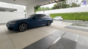 *****บ้านเดี่ยวมือสองสุดหรู โครงการ ลดาวัลย์ ราชพฤกษ์-ปิ่นเกล้า หลังมุม เนื้อที่ 146.70 ตร.ว. พื้นที่ใช้สอย 400 ตร.ม. ฟังก์ชัน 4 ห้องนอน 4 ห้องน้ำ 1 ห้องแม่บ้าน 3 ที่จอดรถ โครงการบนทำเลศักยภาพ ติดถนนราชพฤกษ์ เชื่อมต่อถนนบรมราชชนนี ถนนพรานนก-กาญจนาภิเษก ถนนพุทธมณฑลสาย1 ใกล้รถไฟฟ้าสายสีน้ำเงิน "สถานีบางหว้า" และจุดขึ้นทางด่วน "ศรีรัช"