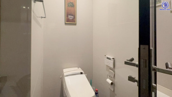 *****บ้านเดี่ยวมือสองสุดหรู โครงการ ลดาวัลย์ ราชพฤกษ์-ปิ่นเกล้า หลังมุม เนื้อที่ 146.70 ตร.ว. พื้นที่ใช้สอย 400 ตร.ม. ฟังก์ชัน 4 ห้องนอน 4 ห้องน้ำ 1 ห้องแม่บ้าน 3 ที่จอดรถ โครงการบนทำเลศักยภาพ ติดถนนราชพฤกษ์ เชื่อมต่อถนนบรมราชชนนี ถนนพรานนก-กาญจนาภิเษก ถนนพุทธมณฑลสาย1 ใกล้รถไฟฟ้าสายสีน้ำเงิน "สถานีบางหว้า" และจุดขึ้นทางด่วน "ศรีรัช"