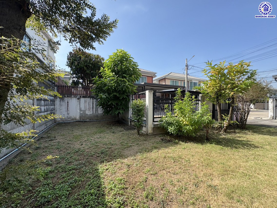 *****บ้านเดี่ยวมือสองนนทบุรี โครงการ ดีซิโอ้ ราชพฤกษ์ หลังริม! เนื้อที่ 55.4 ตร.ว. ฟังก์ชัน 3 ห้องนอน 3 ห้องน้ำ 2 ที่จอดรถ บ้านสวย พร้อมเข้าอยู่ แถมฟรี! 2 เครื่องปรับอากาศ บนทำเลเดินทางสะดวก เชื่อมต่อถนนรัตนาธิเบศร์ ใกล้รถไฟฟ้าสายสีม่วง "สถานีบางรักใหญ่"