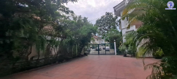 *****บ้านเดี่ยวมือสอง โครงการ ชัยพิทักษ์ งามวงศ์วาน เนื้อที่ 96 ตร.ว. พื้นที่ใช้สอย 200 ตร.ม. ฟังก์ชัน 5 ห้องนอน 4 ห้องน้ำ จอดรถได้ 6 คัน แถมฟรี! เครื่องปรับอากาศ และ เครื่องทำน้ำอุ่น บนทำเลดี เหมาะกับการสร้างที่อยู่อาศัย และประกอบธุรกิจ เชื่อมต่อถนนงามวงศ์วาน ถนนวิภาวดี-รังสิต ใกล้รถไฟฟ้าสายสีแดง "สถานีทุ่งสองห้อง" และจุดขึ้นทางด่วน "งามวงศ์วาน"