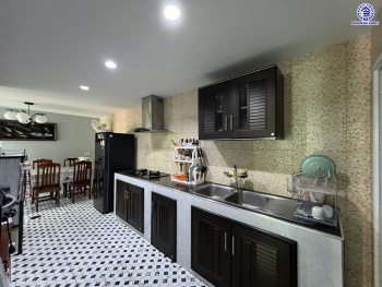 *****ทาวน์เฮ้าส์มือสองนนทบุุรี โครงการ เดอะวิลเลจ กาญจนาภิเษก-ราชพฤกษ์2 เนื้อที่ 30 ตร.ว. พื้นที่ใช้สอย 99 ตร.ม. ฟังก์ชัน 4 ห้องนอน 2 ห้องน้ำ 2 ที่จอดรถ โครงการบนทำเลดี เชื่อมต่อถนนกาญจนาภิเษก ถนนบางกรวย-ไทรน้อย ถนนบางบัวทอง-สุพรรณบุรี ใกล้รถไฟฟ้าสายสีม่วง "สถานีคลองบางไผ่"