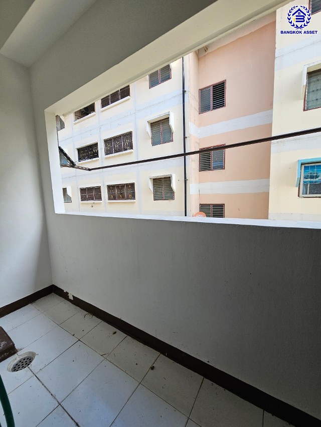 *****คอนโดมิเนียมมือสองนนทบุรี โครงการ เอื้ออาทร วัดพระเงิน พื้นที่ใช้สอย 34.31 ตร.ม. ฟังก์ชัน 2 ห้องนอน 1 ห้องน้ำ บนทำเลดีในซอยวัดพระเงิน เชื่อมต่อ ถนนกาญจนาภิเษก ใกล้เซ็นทรัลเวสต์เกต