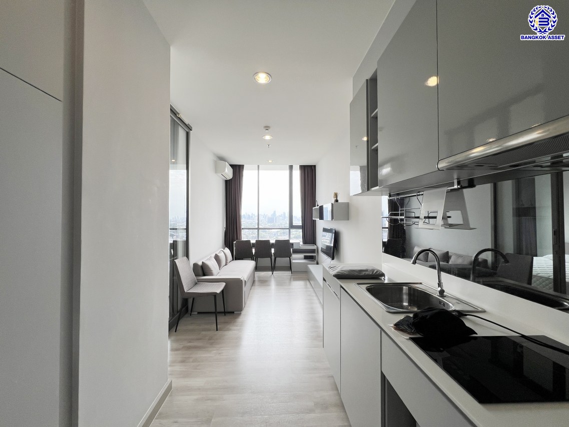 *****คอนโดมิเนียมมือสอง โครงการ นิช ไพรด์ เตาปูน-อินเตอร์เชนจ์ พื้นที่ใช้สอย 31.88 ตร.ม. ฟังก์ชัน 1 ห้องนอน 1 ห้องน้ำ บนทำเลเดินทางสะดวก เชื่อมต่อถนนกรุงเทพ-นนทบุรี ถนนประชาราษร์สาย1 ถนนวงศ์สว่าง และใกล้รถไฟฟ้าสายสีม่วง "สถานีเตาปูน"