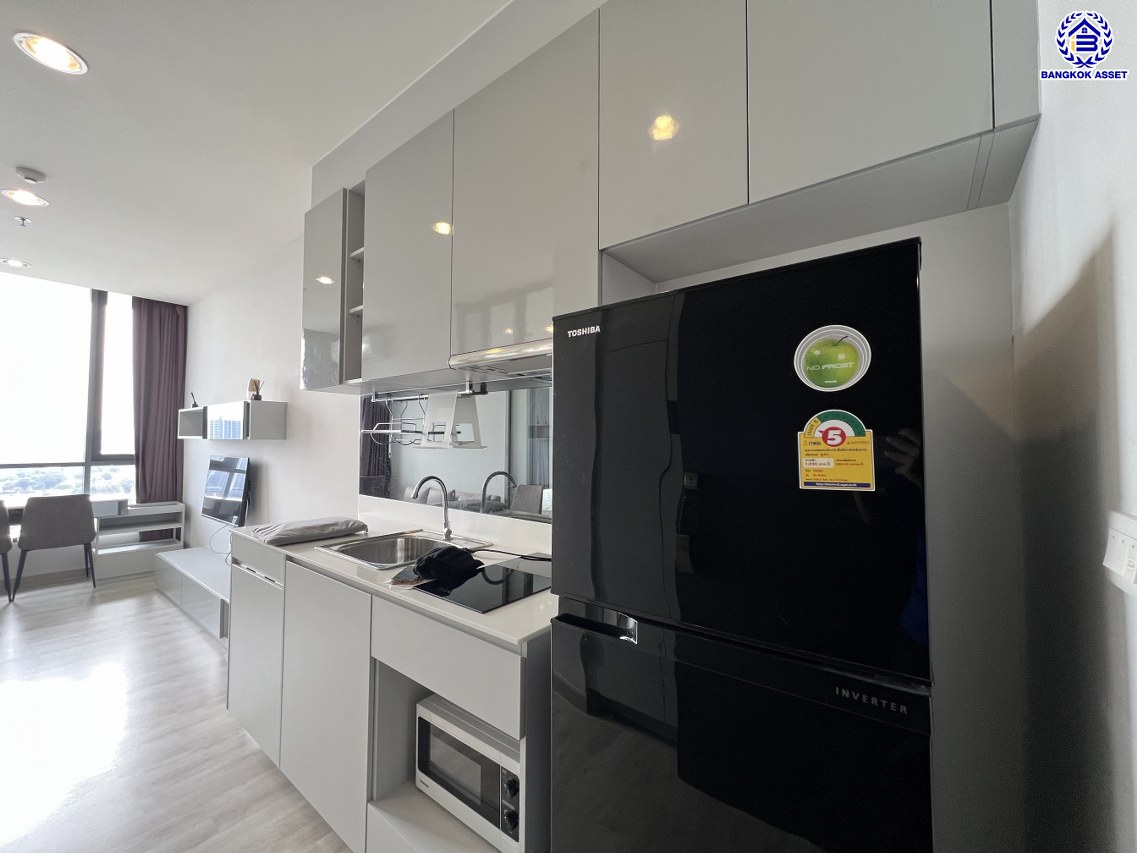 *****คอนโดมิเนียมมือสอง โครงการ นิช ไพรด์ เตาปูน-อินเตอร์เชนจ์ พื้นที่ใช้สอย 31.88 ตร.ม. ฟังก์ชัน 1 ห้องนอน 1 ห้องน้ำ บนทำเลเดินทางสะดวก เชื่อมต่อถนนกรุงเทพ-นนทบุรี ถนนประชาราษร์สาย1 ถนนวงศ์สว่าง และใกล้รถไฟฟ้าสายสีม่วง "สถานีเตาปูน"