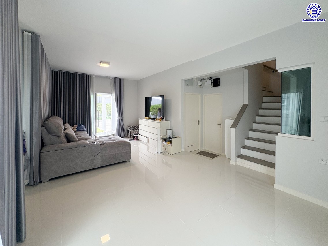 *****บ้านเดี่ยวมือสองนนทบุรี โครงการ ชัยพฤกษ์ เวสต์เกต คุณภาพระดับ L&H เนื้อที่กว้าง 54.00 ตร.ว. พื้นที่ใช้สอย 140 ตร.ม. ฟังก์ชัน 3 ห้องนอน 3 ห้องน้ำ บ้านใหม่สภาพดี หน้าบ้านไม่ชนใคร เป็นส่วนตัว บนทำเลแห่งการเดินทาง เชื่อมต่อถนนแก้วอินทร์, ถนนกาญจนาภิเษก ใกล้รถไฟฟ้าสายสีม่วง "สถานีตลาดบางใหญ่"