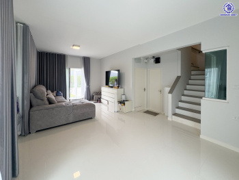 *****บ้านเดี่ยวมือสองนนทบุรี โครงการ ชัยพฤกษ์ เวสต์เกต คุณภาพระดับ L&H เนื้อที่กว้าง 54.00 ตร.ว. พื้นที่ใช้สอย 140 ตร.ม. ฟังก์ชัน 3 ห้องนอน 3 ห้องน้ำ บ้านใหม่สภาพดี หน้าบ้านไม่ชนใคร เป็นส่วนตัว บนทำเลแห่งการเดินทาง เชื่อมต่อถนนแก้วอินทร์, ถนนกาญจนาภิเษก ใกล้รถไฟฟ้าสายสีม่วง "สถานีตลาดบางใหญ่"