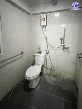 *****อาคารพาณิชย์มือสอง 5 ชั้น โครงการ ซอยบางแค1 เนื้อที่ 19 ตร.ว. พื้นที่ใช้สอย 240 ตร.ม. ฟังก์ชัน 6 ห้องนอน 4 ห้องน้ำ 1 ที่จอดรถ พร้อมเข้าอยู่ โครงการตั้งบนทำเลดี เชื่อมต่อถนนบางแค, ถนนเพชรเกษม, ถนนกาญจนาภิเษก ใกล้รถไฟฟ้าสายสีน้ำเงิน "สถานีบางแค" และใกล้จุดขึ้นทางด่วน "พระราม2"