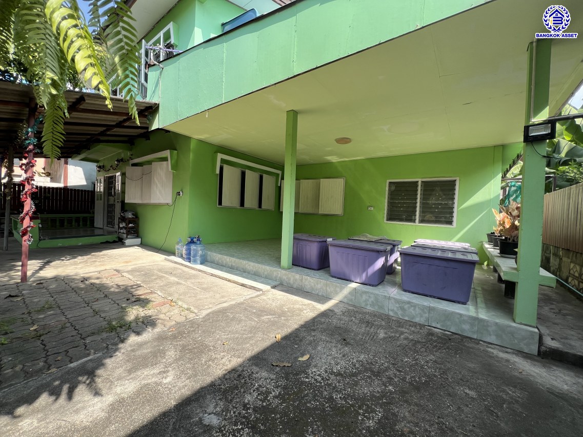 *****บ้านเดี่ยวมือสองนนทบุรี โครงการ ซอยรณสิทธิพิชัย8/1 เนื้อที่ 62 ตร.ว. พื้นที่ใช้สอย 150 ตร.ม. ฟังก์ชัน 2 ห้องนอน 2 ห้องน้ำ 2 ที่จอดรถ บนทำเลโซนเมือง! ใกล้สถานที่ราชการหลายแห่ง เซ็นทรัลรัตนาธิเบศร์ และรถไฟฟ้าสายชมพู "สถานีแยกสนามบินน้ำ" และ รถไฟฟ้าสายีม่วง "สถานีแยกนนทบุรี1"