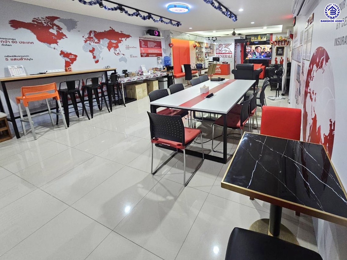 *****อาคารพาณิชย์มือสองนนทบุรี โครงการ T59 Westgate รัตนาธิเบศร์ หลังริม เนื้อที่ดิน 26.90 ตร.ว. พื้นที่ใช้สอย 235.50 ตร.ม. ฟังก์ชัน 4 ห้องนอน 3 ห้องน้ำ บนทำเลติด ถนนรัตนาธิเบศร์ ใกล้รถไฟฟ้าสายสีม่วง "สถานีสามแยกบางใหญ่" ใกล้จุดขึ้นทางด่วน "ศรีรัช" และใกล้เซ็นทรัลเวสต์เกต จองเลย!