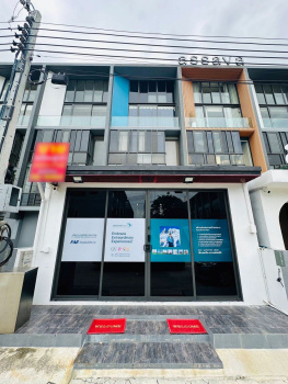 *****อาคารพาณิชย์มือสองนนทบุรี โครงการ T59 Westgate รัตนาธิเบศร์ หลังริม เนื้อที่ดิน 26.90 ตร.ว. พื้นที่ใช้สอย 235.50 ตร.ม. ฟังก์ชัน 4 ห้องนอน 3 ห้องน้ำ บนทำเลติด ถนนรัตนาธิเบศร์ ใกล้รถไฟฟ้าสายสีม่วง "สถานีสามแยกบางใหญ่" ใกล้จุดขึ้นทางด่วน "ศรีรัช" และใกล้เซ็นทรัลเวสต์เกต จองเลย!