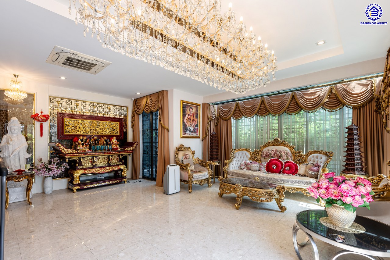 *****บ้านเดี่ยวมือสองกรุงเทพฯ โครงการ เดอะแกรนด์ อัลพีน่า ปิ่นเกล้า เนื้อที่ 140.80 ตร.ว. พื้นที่ใช้สอย 475 ตร.ม. ฟังก์ชัน 5 ห้องนอน 6 ห้องน้ำ จอดรถได้ 3 คัน บนทำเลเชื่อมต่อหลายเส้นทาง อาทิถนนบรมราชชนนี, ถนนพุทธมณฑลสาย3 ใกล้เซ็นทรัล ปิ่นเกล้า, ม.มหิดล และทางคู่ขนานลอยฟ้าบรมราชชนนี