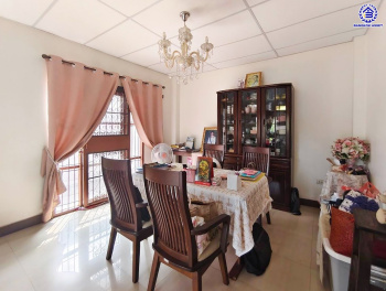 *****บ้านเดี่ยวมือสอง นนทบุรี โครงการ ลภาวัน9 บางกรวย-ไทรน้อย หลังมุม เนื้อที่กว้าง 74.9 ตร.ว. ฟังก์ชัน 4 ห้องนอน 3 ห้องน้ำ 2 ที่จอดรถ บ้านสภาพดีเยี่ยมเหมือนใหม่ พร้อมเข้าอยู่ บนทำเลเข้า-ออกในเมืองได้ง่าย เชื่อมต่อถนนชัยพฤกษ์ ถนนกาญจนาภิเษก ถนนราชพฤกษ์ ใกล้เซ็นทรัลเวสต์เกต