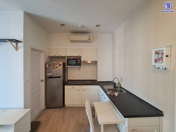 *****คอนโดมิเนียมมือสอง โครงการ เอสวัน พระราม9 พื้นที่ใช้สอย 32.67 ตร.ม. ฟังก์ชัน 1 ห้องนอน 1 ห้องน้ำ บนทำเลเดินทางสะดวก เชื่อมต่อถนนพระราม9, ถนนศรีนครินทร์, ถนนรามคำแหง และใกล้รถไฟฟ้าสายสีเหลือง "สถานีศรีเทพา" และจุดขึ้นทางด่วน "ศรีรัช"