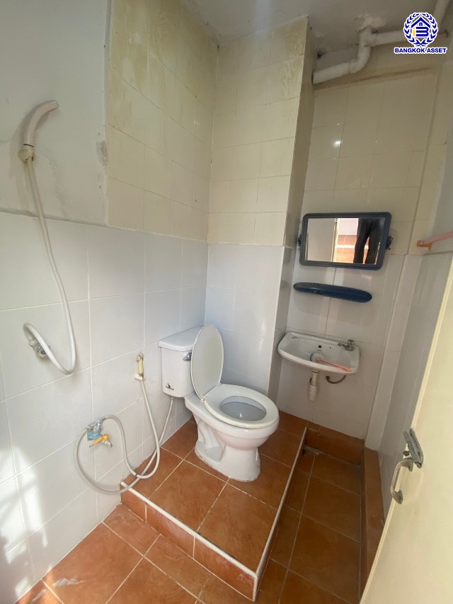 *****คอนโดมิเนียมมือสองย่านนนทบุรี โครงการ โสสุนคร คอนโด เรวดี46 บนพื้นที่ใช้สอย 32 ตร.ม. ฟังก์ชัน 1 ห้องนอน 1 ห้องน้ำ บนทำเลเชื่อมต่อถนนรัตนาธิเบศร์, ถนนเลี่ยงเมืองนนท์, ถนนติวานนท์ ใกล้รถไฟฟ้าสายสีม่วง "สถานีบางกระสอ" และ ใกล้จุดขึ้นทางด่วน "ศรีรัช"