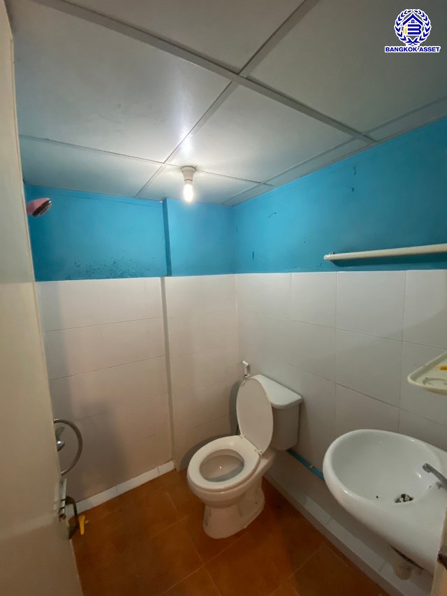 *****คอนโดมิเนียมมือสองย่านนนทบุรี โครงการ โสสุนคร คอนโด เรวดี46 บนพื้นที่ใช้สอย 30 ตร.ม. ฟังก์ชัน 1 ห้องนอน 1 ห้องน้ำ บนทำเลเชื่อมต่อถนนรัตนาธิเบศร์, ถนนเลี่ยงเมืองนนท์, ถนนติวานนท์ ใกล้รถไฟฟ้าสายสีม่วง "สถานีบางกระสอ" และ ใกล้จุดขึ้นทางด่วน "ศรีรัช"