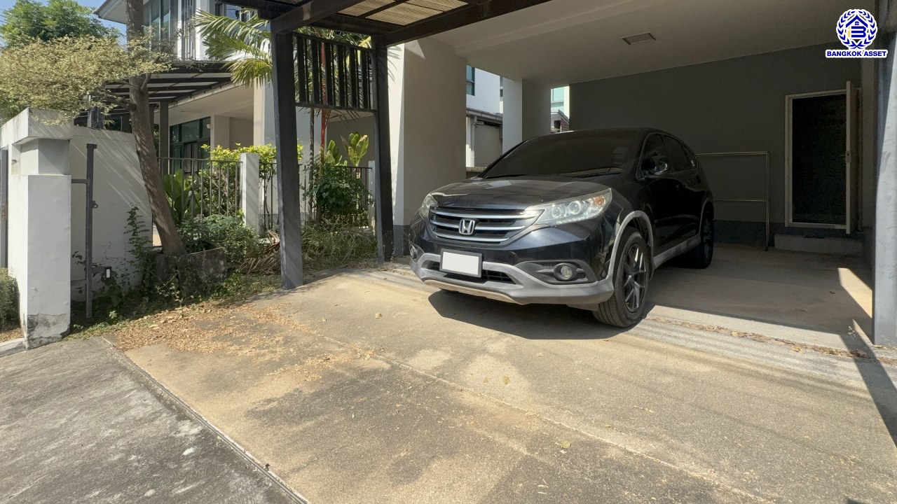 *****บ้านเดี่ยวมือสอง โครงการ เศรษฐสิริ แจ้งวัฒนะ-ประชาชื่น เนื้อที่ 56.2 ตร.ว. พื้นที่ใช้สอย 165 ตร.ม. ฟังก์ชัน 3 ห้องนอน 3 ห้องน้ำ 2 ที่จอดรถ พร้อมเข้าอยู่ หน้าโครงการติดถนนใหญ่ เชื่อมต่อถนนงามวงศ์วาน ใกล้จุดขึ้นทางด่วน "แจ้งวัฒนะ"