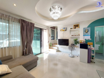 *****ทาวน์เฮ้าส์มือสอง โครงการ แกรนด์ พลีโน่ ราชพฤกษ์ เนื้อที่กว้าง 17.90 ตร.ว. พื้นที่ใช้สอย 105.42 ตร.ม. ฟังก์ชัน 2 ห้องนอน 3 ห้องน้ำ 2 ที่จอดรถ แถมฟรี! เครื่องปรับอากาศ, เครื่องทำน้ำอุ่น, เครื่องดูดควัน,  ปั๊มน้ำ+แทงค์น้ำ บ้านสภาพดีเยี่ยม บนทำเลเดินทางสะดวก เชื่อมต่อถนนราชพฤกษ์ กาญจานาภิเษก ถนนราชพฤกษ์ ใกล้รถไฟฟ้าสายสีม่วง "สถานีบางรักน้อยท่าอิฐ" และจุดขึ้นทางด่วน "ศรีรัช"